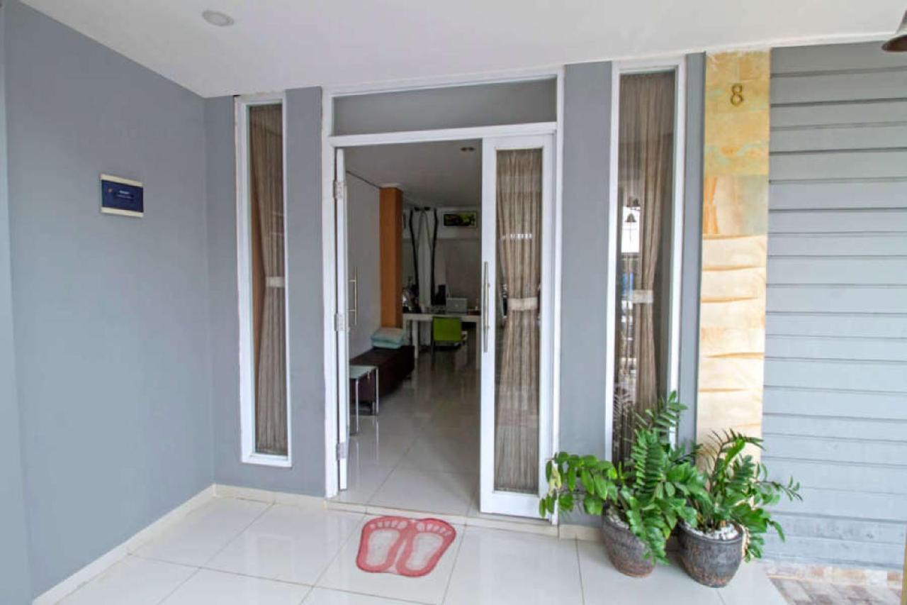 Reddoorz @ Pulomas Hotel Jakarta Exterior foto